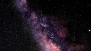 Galaxie et étoiles illustrant un trou noir dans l'univers