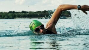 Championnats d'Europe de natation : nageur en eau libre dans la Seine, photo d'illustration