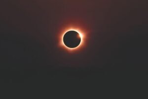 Éclipse solaire dramatique à Palmas - Pexels 37045046