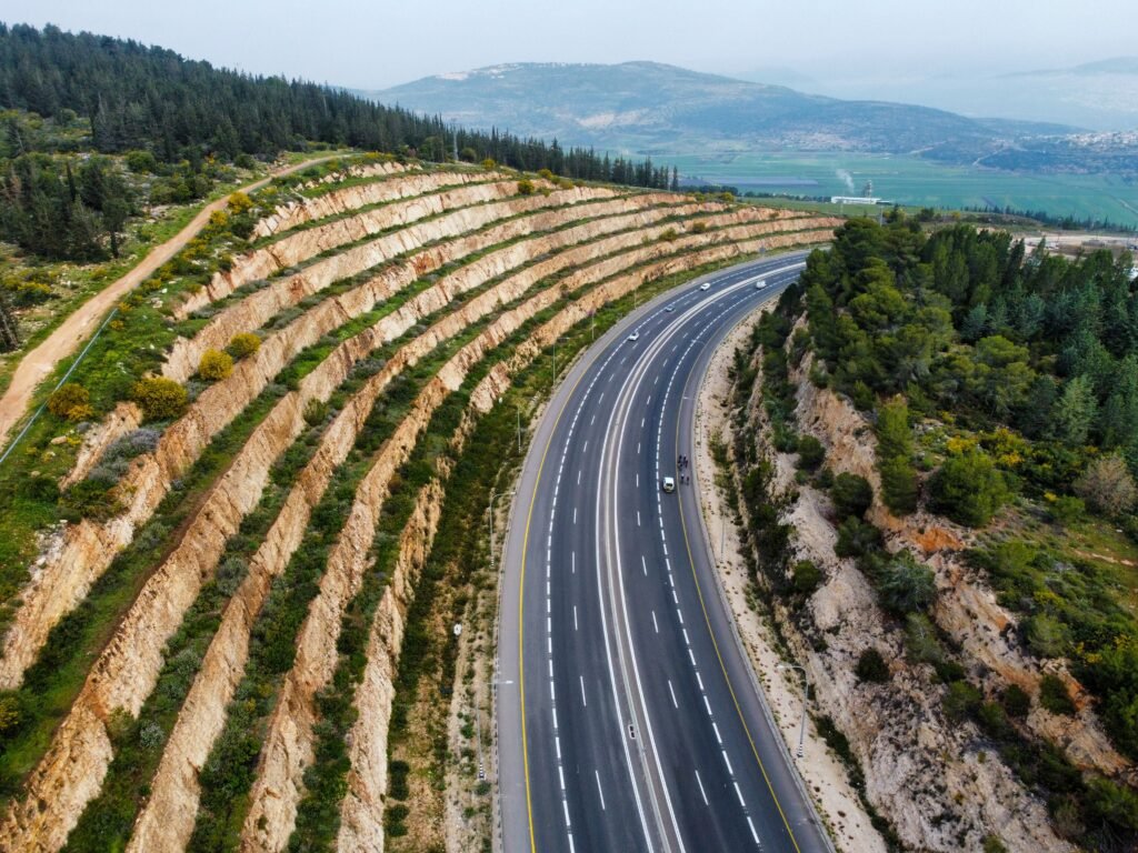 Samedi noir : vue aérienne d'une autoroute chargée le 1er août 2026