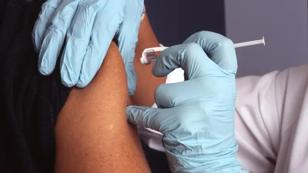 Mutuelle Optique et Chirurgie Réfractive en 2026 : Prise en Charge Myopie au Laser et Verres Complexes